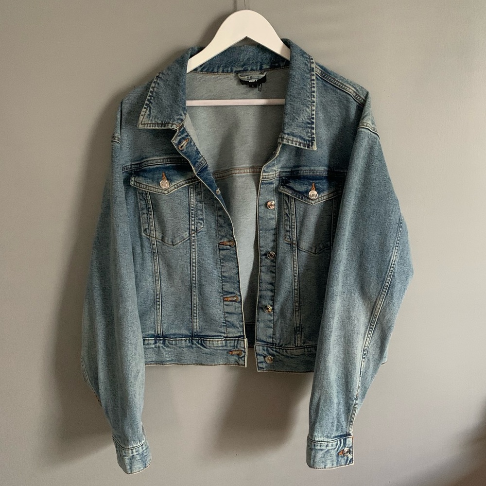 DKNY Classic Light Wash Denim Jacket - Women